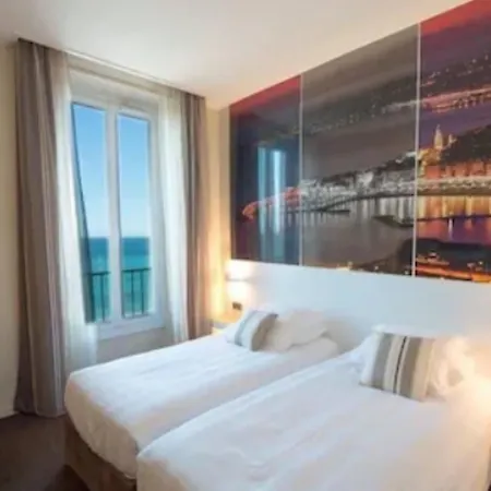 Hotel Western Premier De Galles